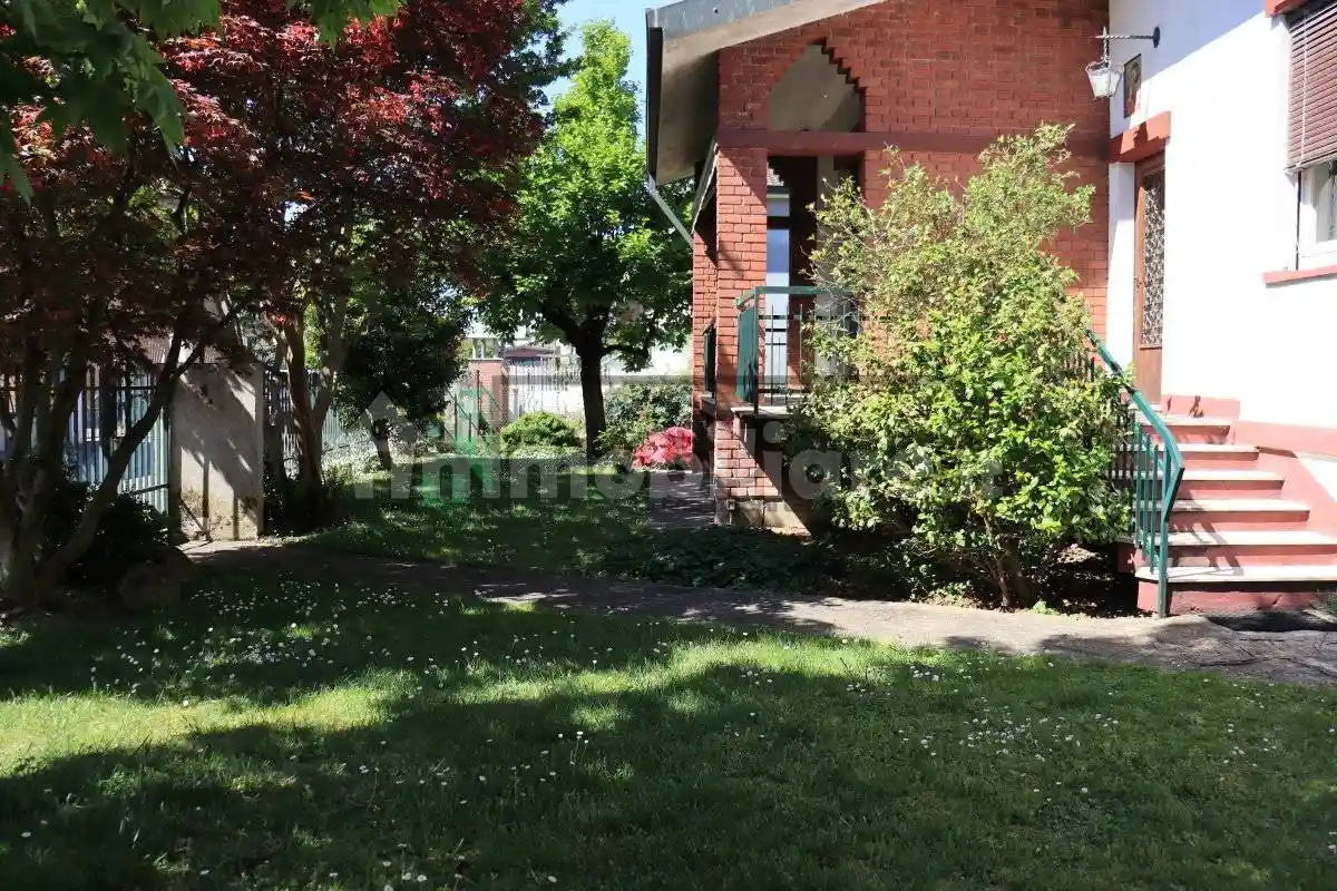 Villa in vendita a Codogno