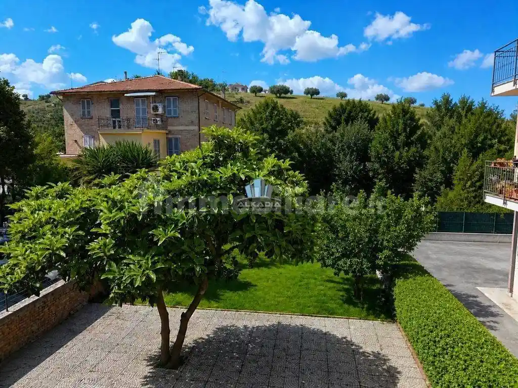 Casa indipendente in vendita a Porto San Giorgio