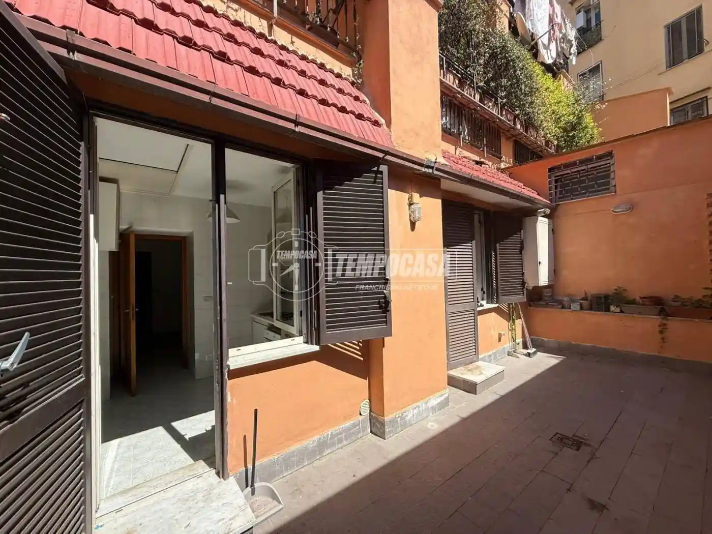 Appartamento in vendita a Napoli