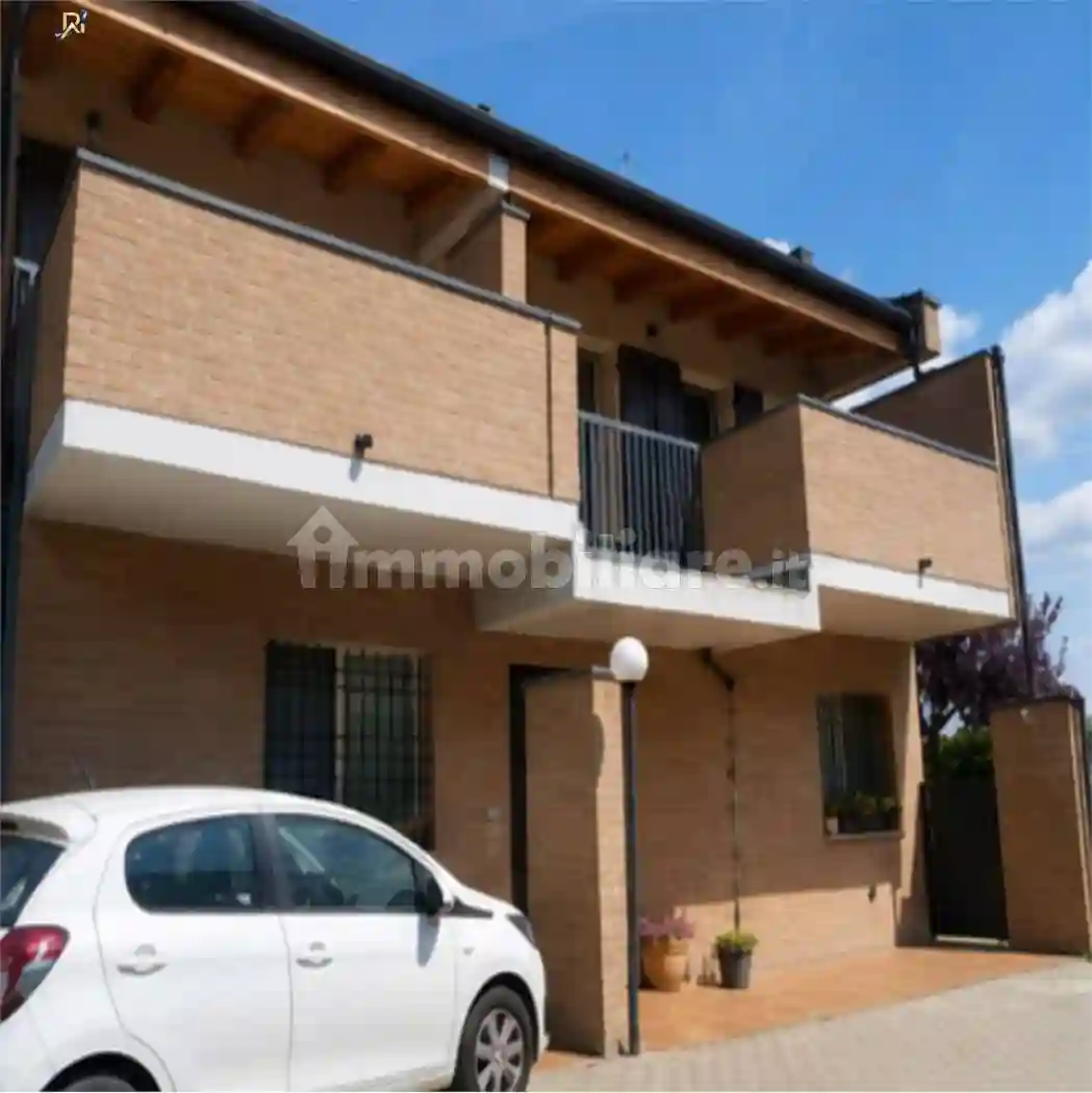 Villetta a schiera - foto 2