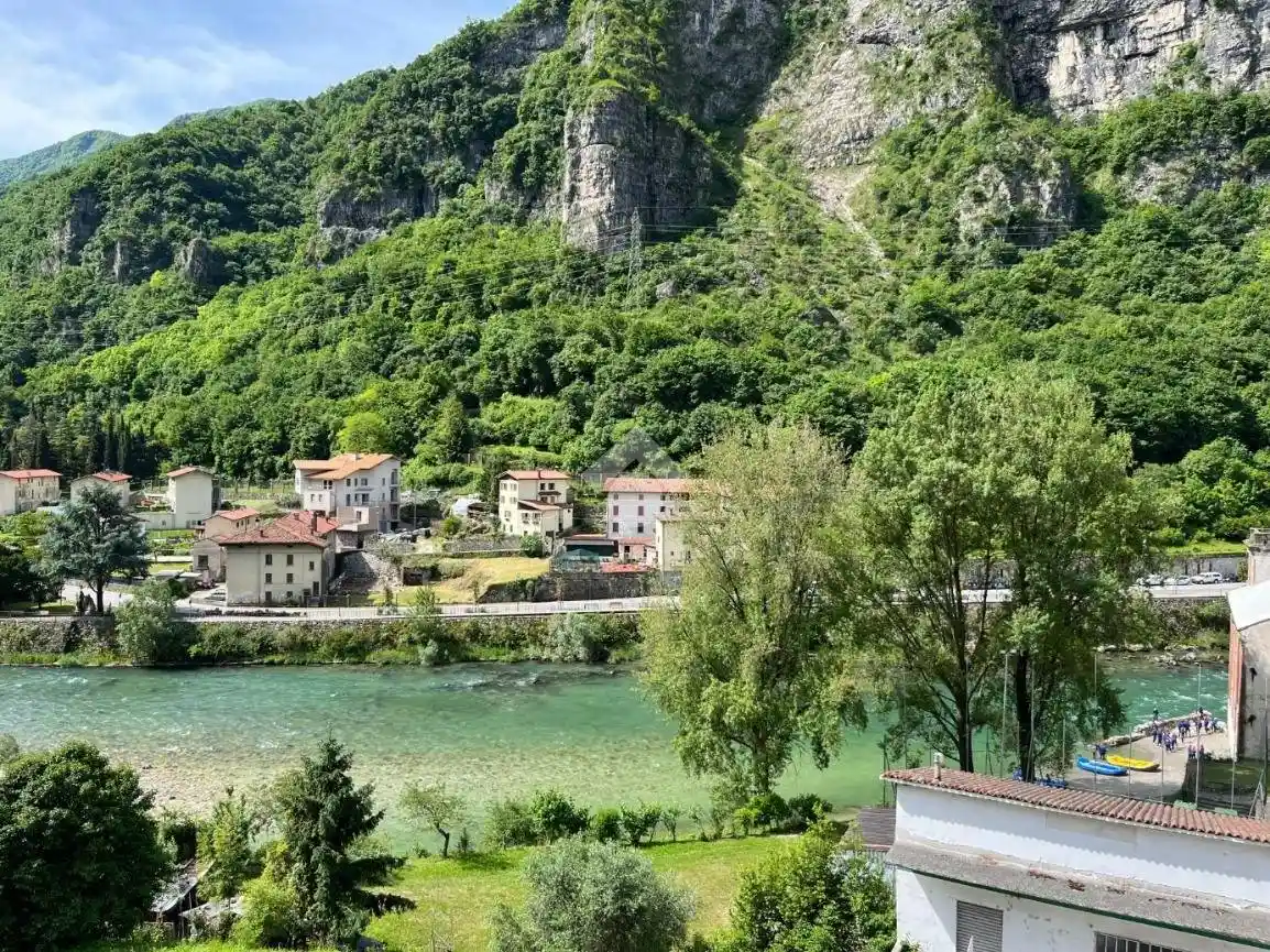 Appartamento in vendita a Valbrenta