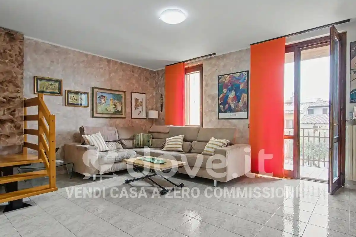 Appartamento in vendita a Mozzanica