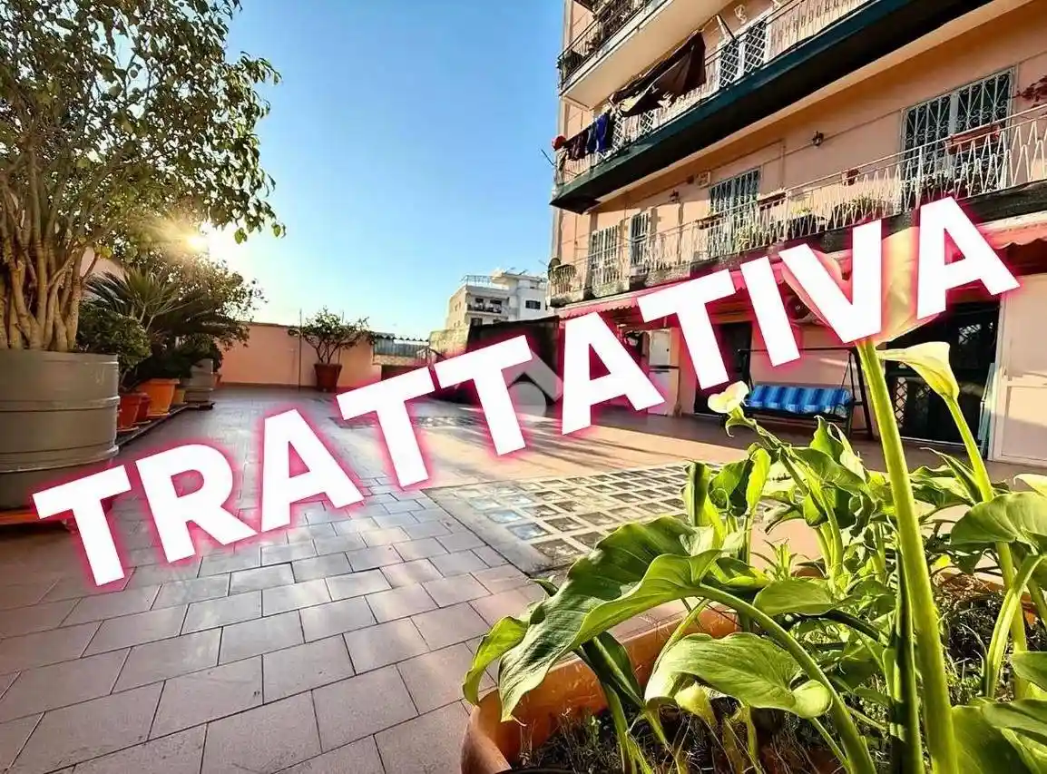Appartamento in vendita a Napoli