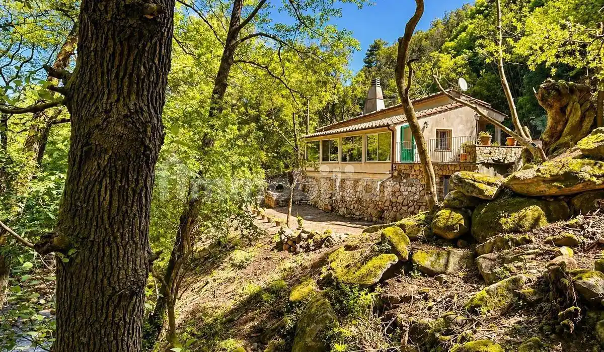 Casa indipendente in vendita a Marciana