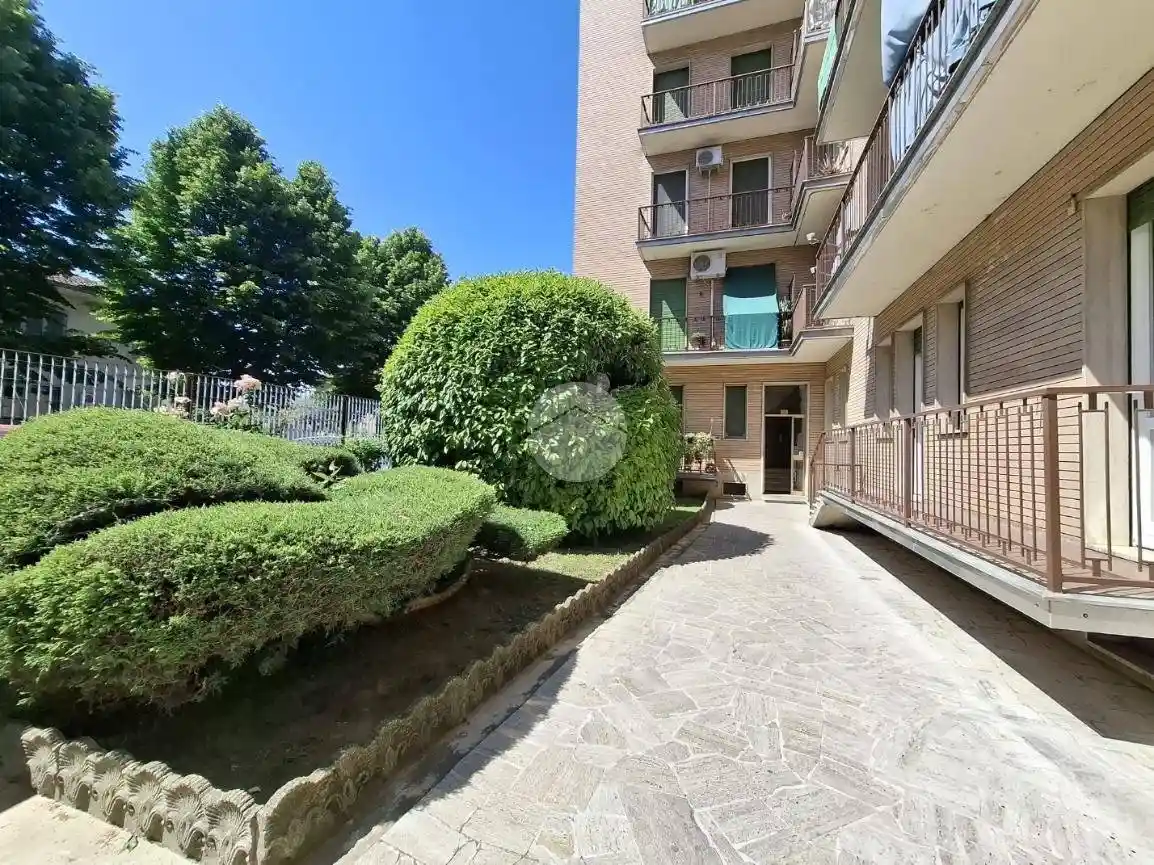 Appartamento in vendita a Voghera