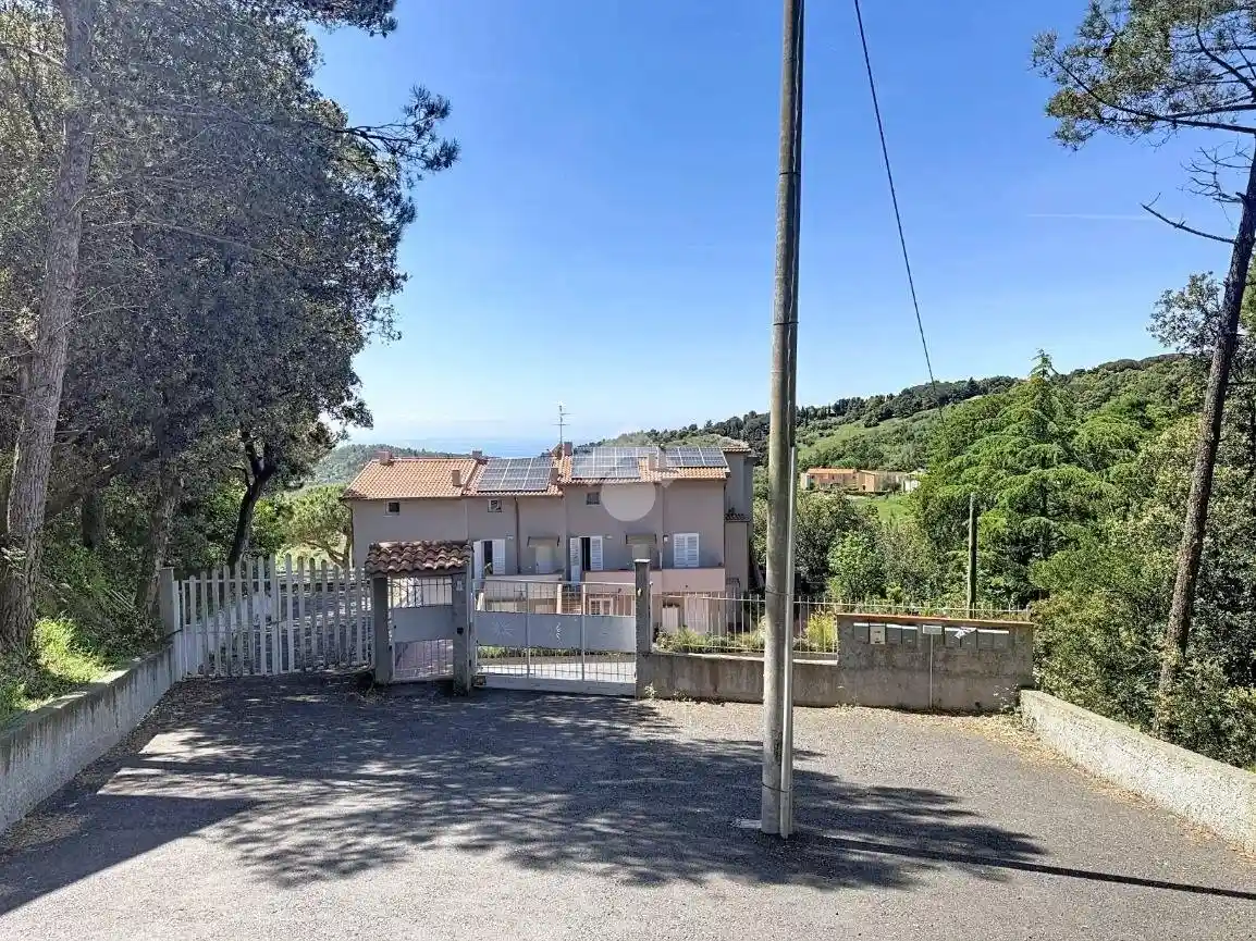 Appartamento in vendita a Rosignano Marittimo