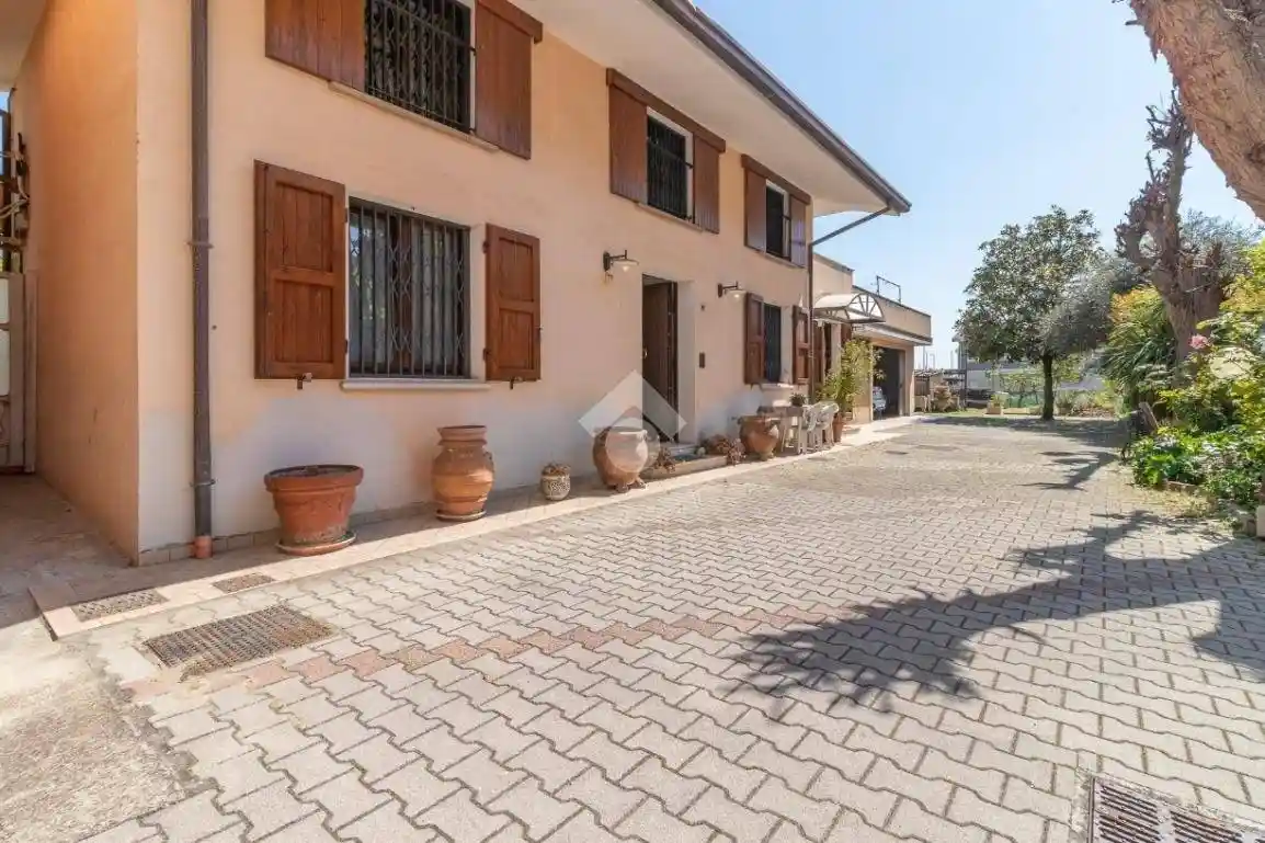 Villa in vendita a Gatteo