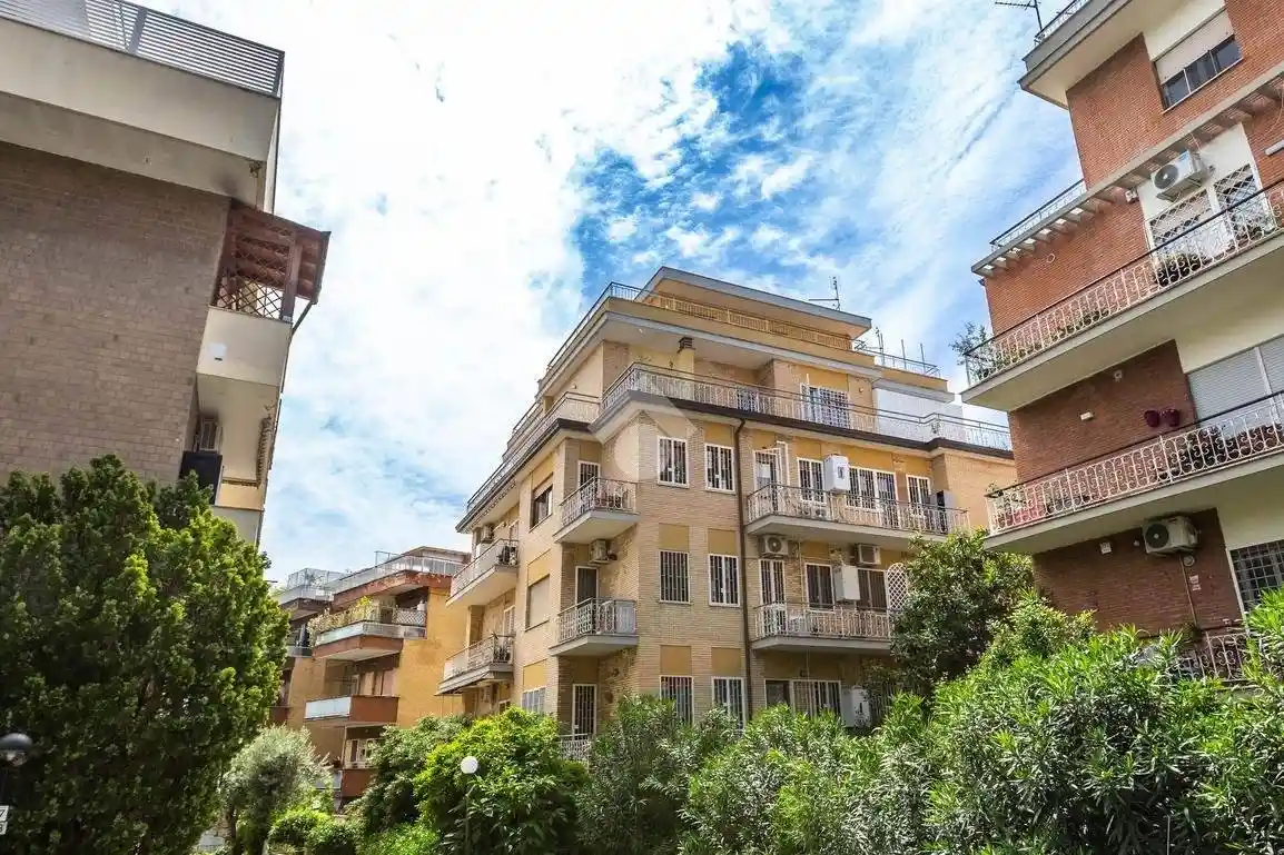 Appartamento in vendita a Roma