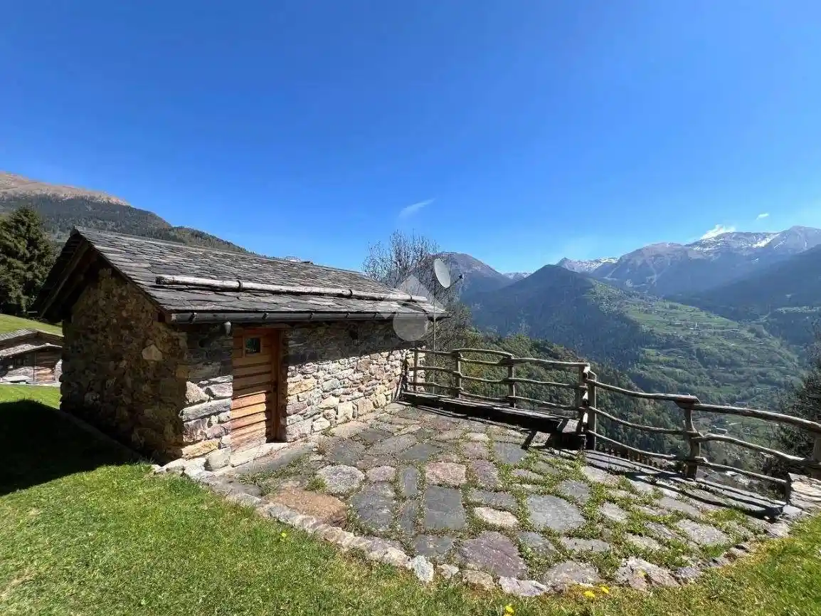 Casa indipendente in vendita a Valgoglio