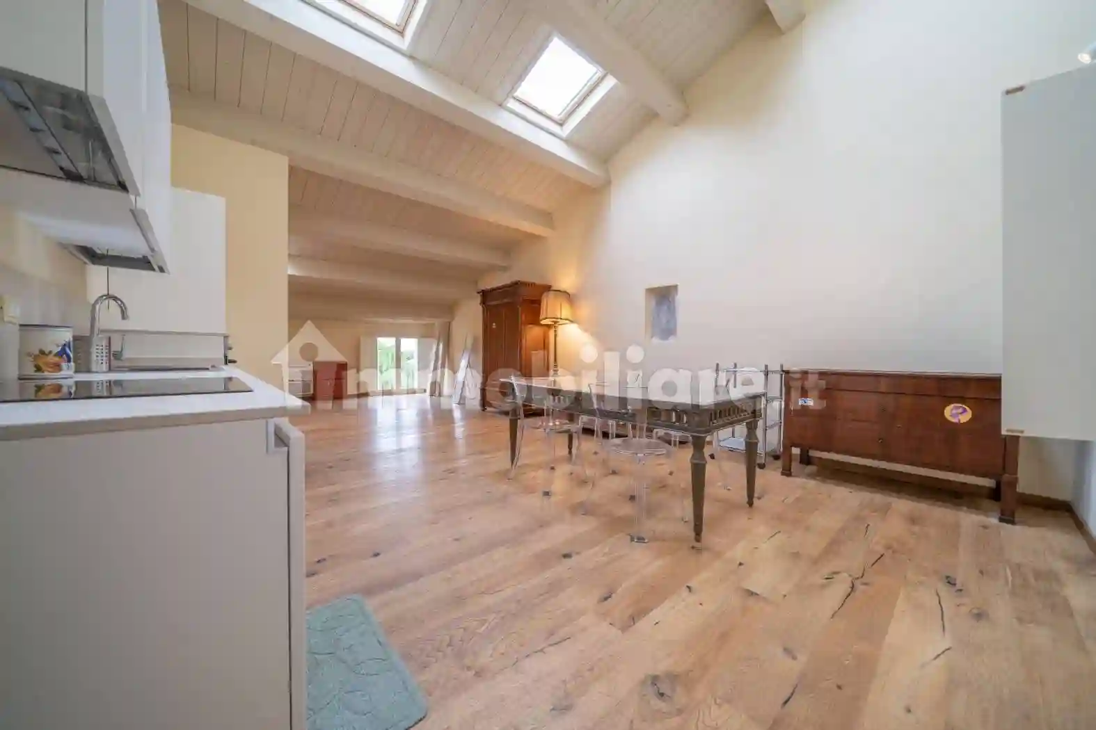 Loft - foto 4