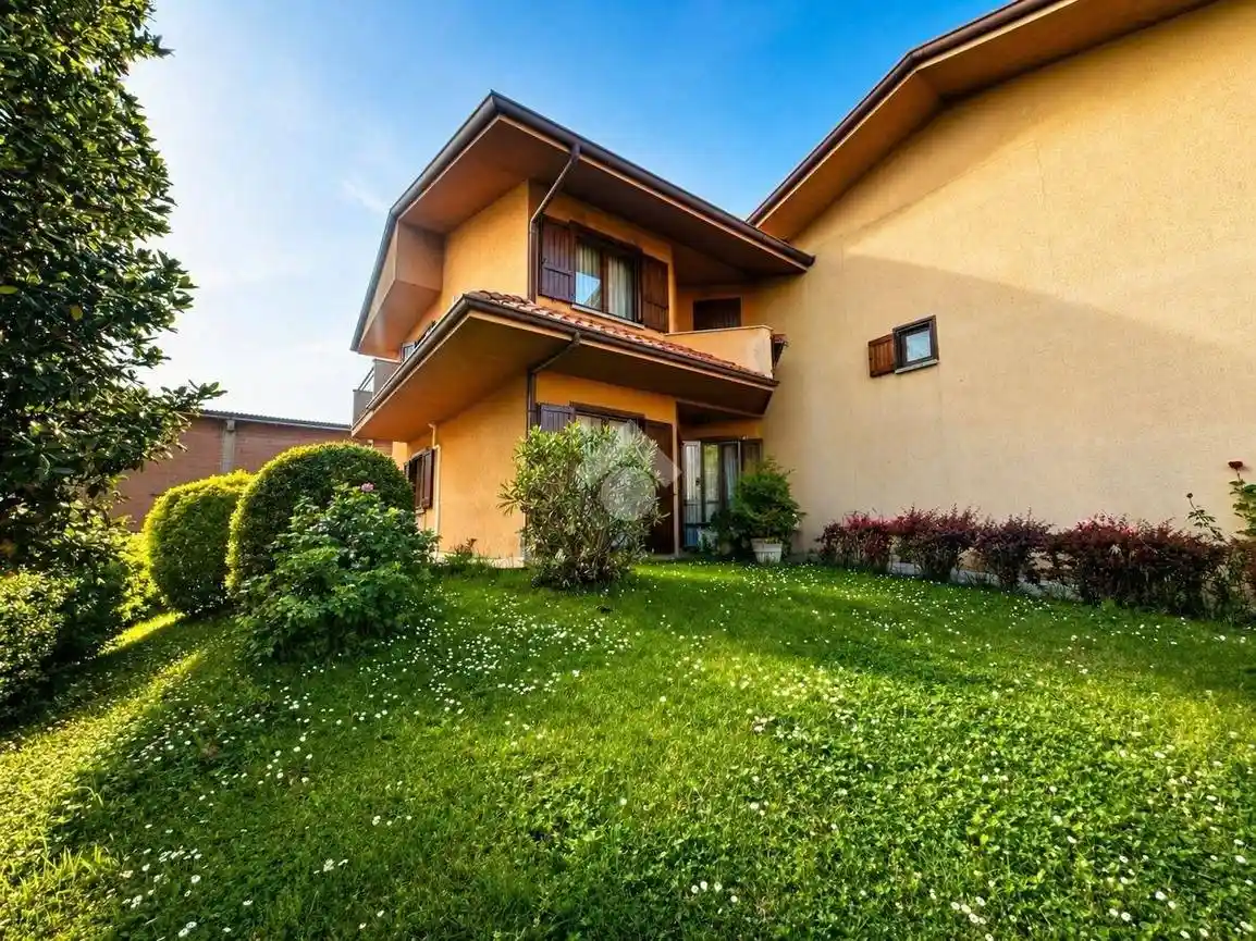 Villa in vendita a Martinengo
