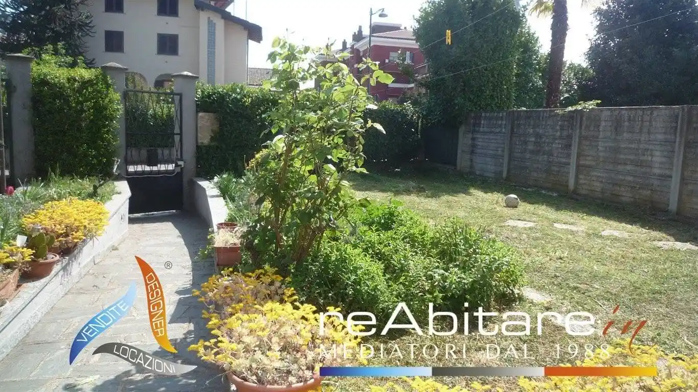 Villa in vendita a Arese