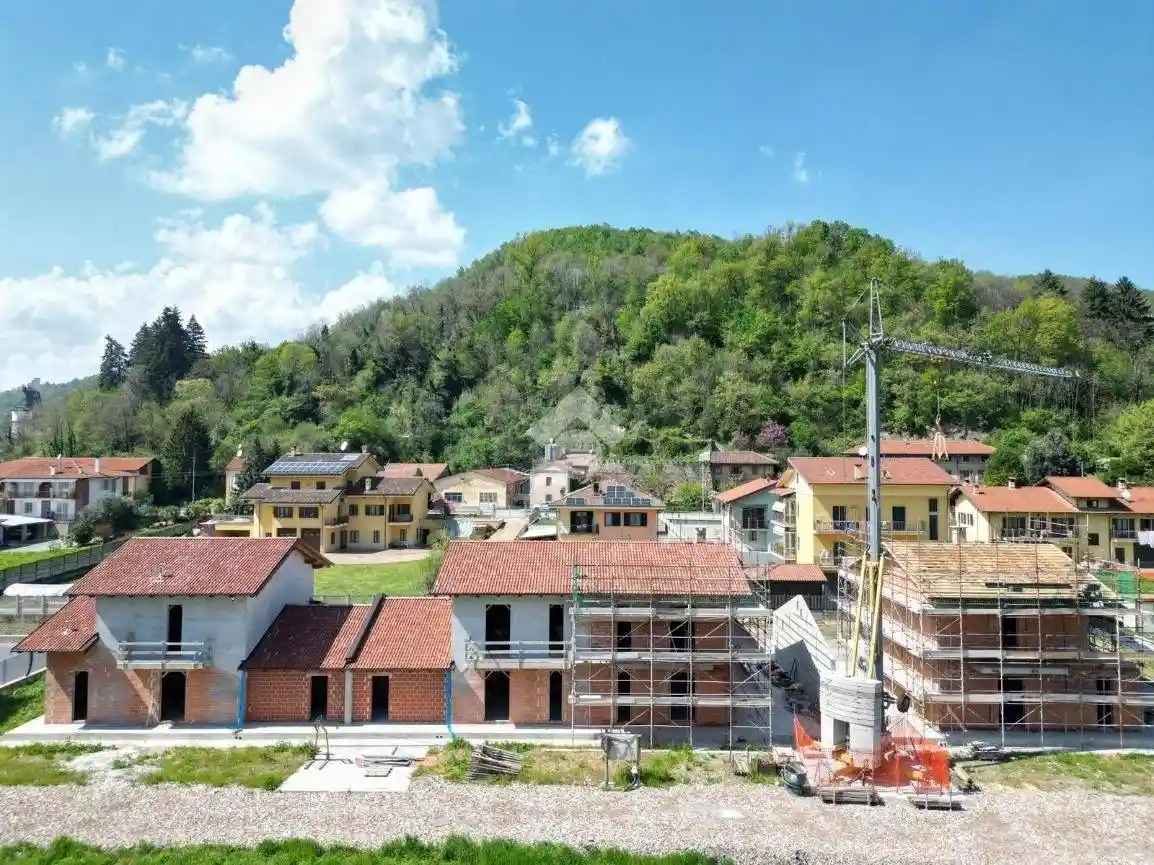 Villa in vendita a Piasco