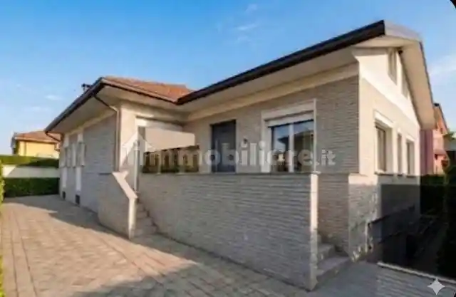 Villa in vendita a Paderno Dugnano