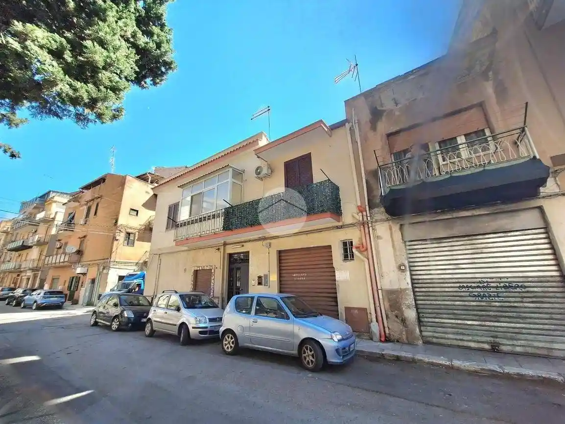 Appartamento in vendita a Palermo