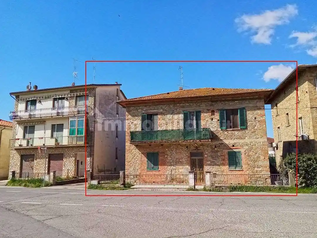 Villa in vendita a Arezzo
