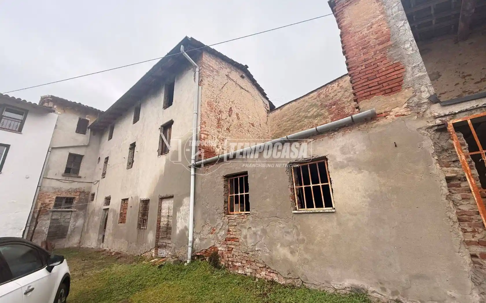Rustico - Casale in vendita a Stradella