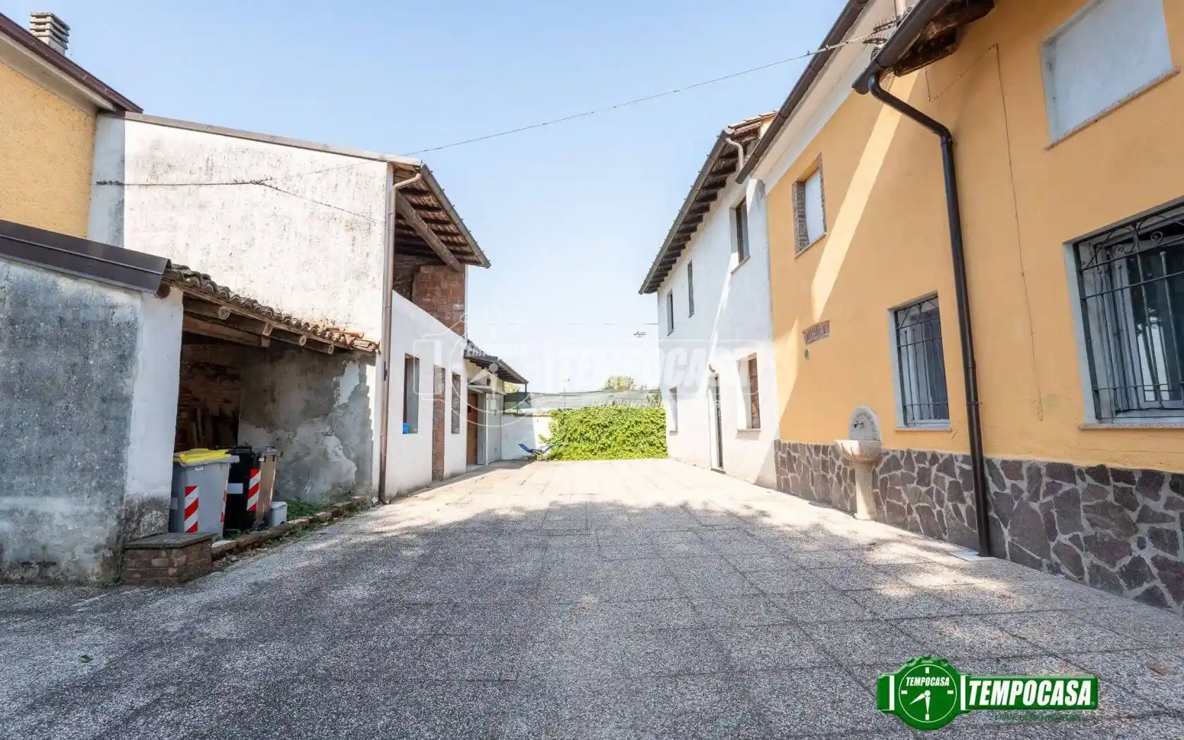 Casa indipendente in vendita a Castel San Giovanni