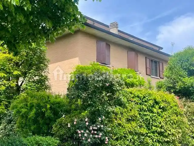 Villetta a schiera in vendita a Modena