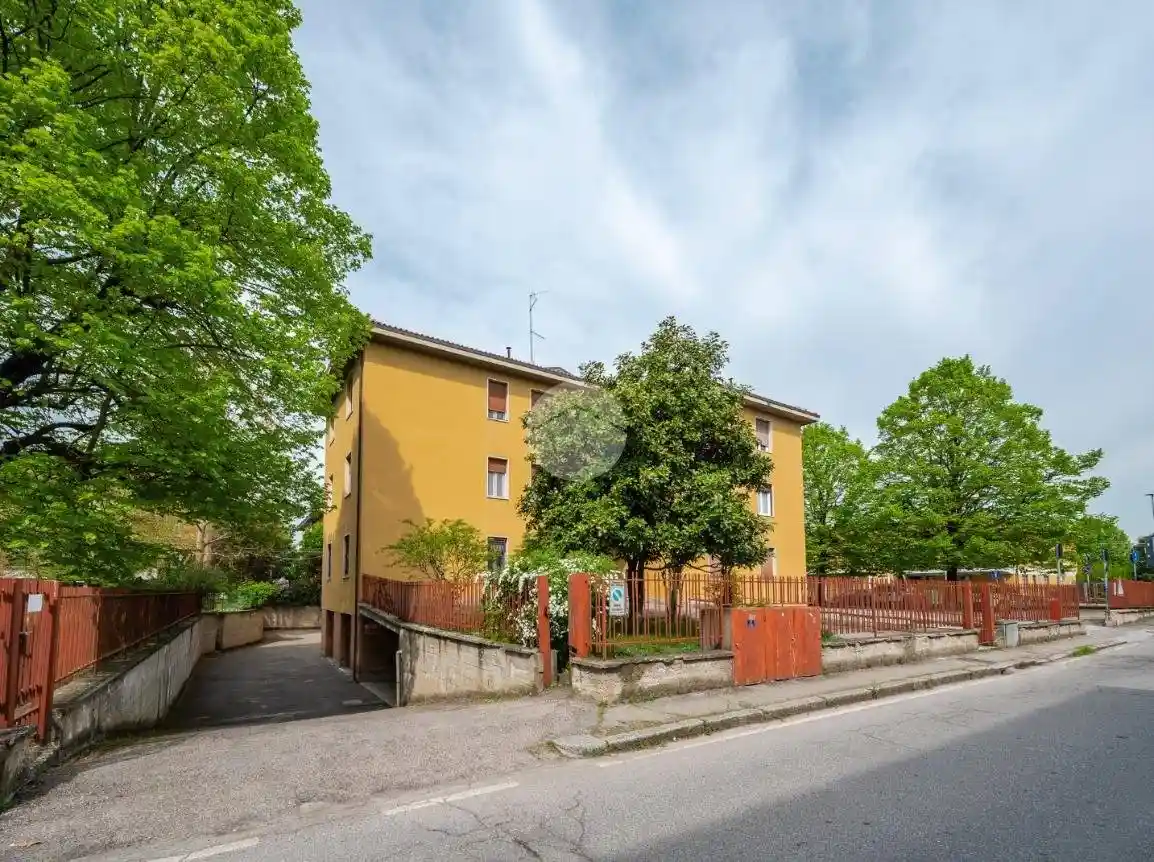 Appartamento in vendita a Zola Predosa