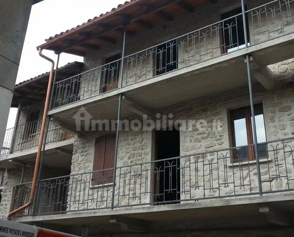 Appartamento in vendita a Marone