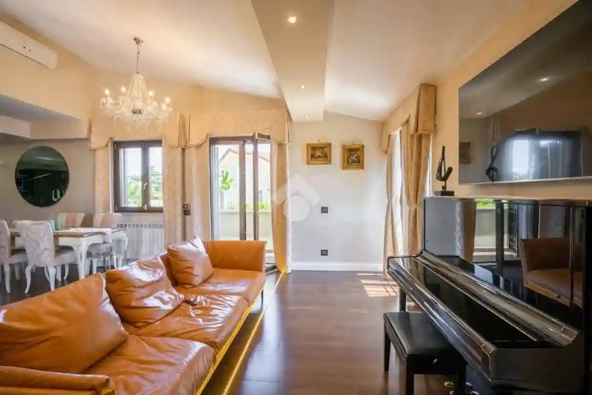 Villa - foto 2
