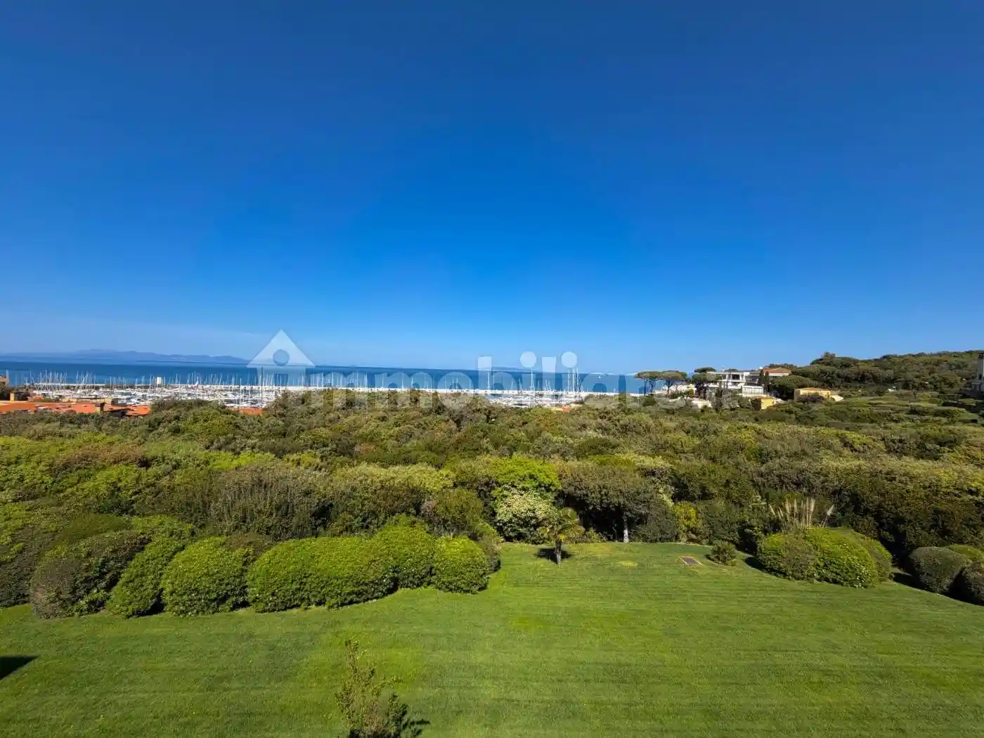 Appartamento in vendita a Castiglione della Pescaia