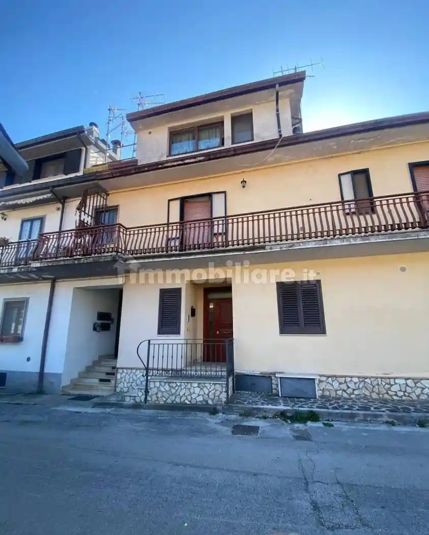 Appartamento in vendita a Balsorano