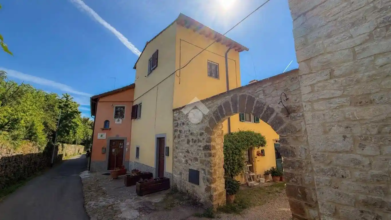 Casa indipendente in vendita a Firenze