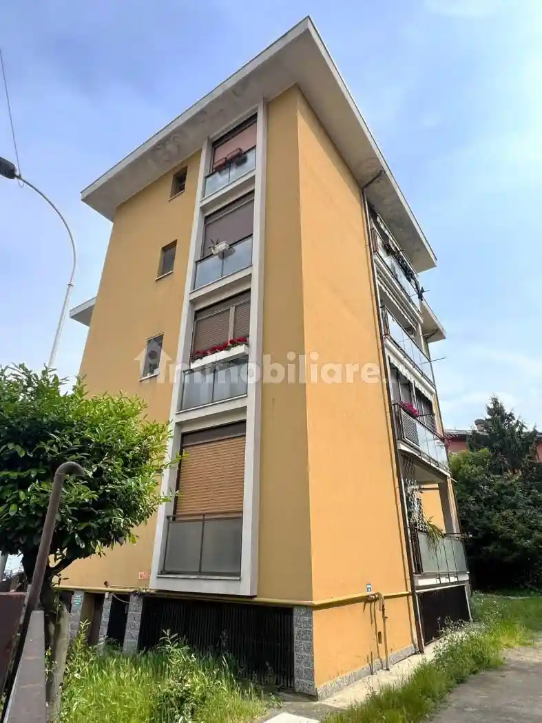 Appartamento in vendita a Pero