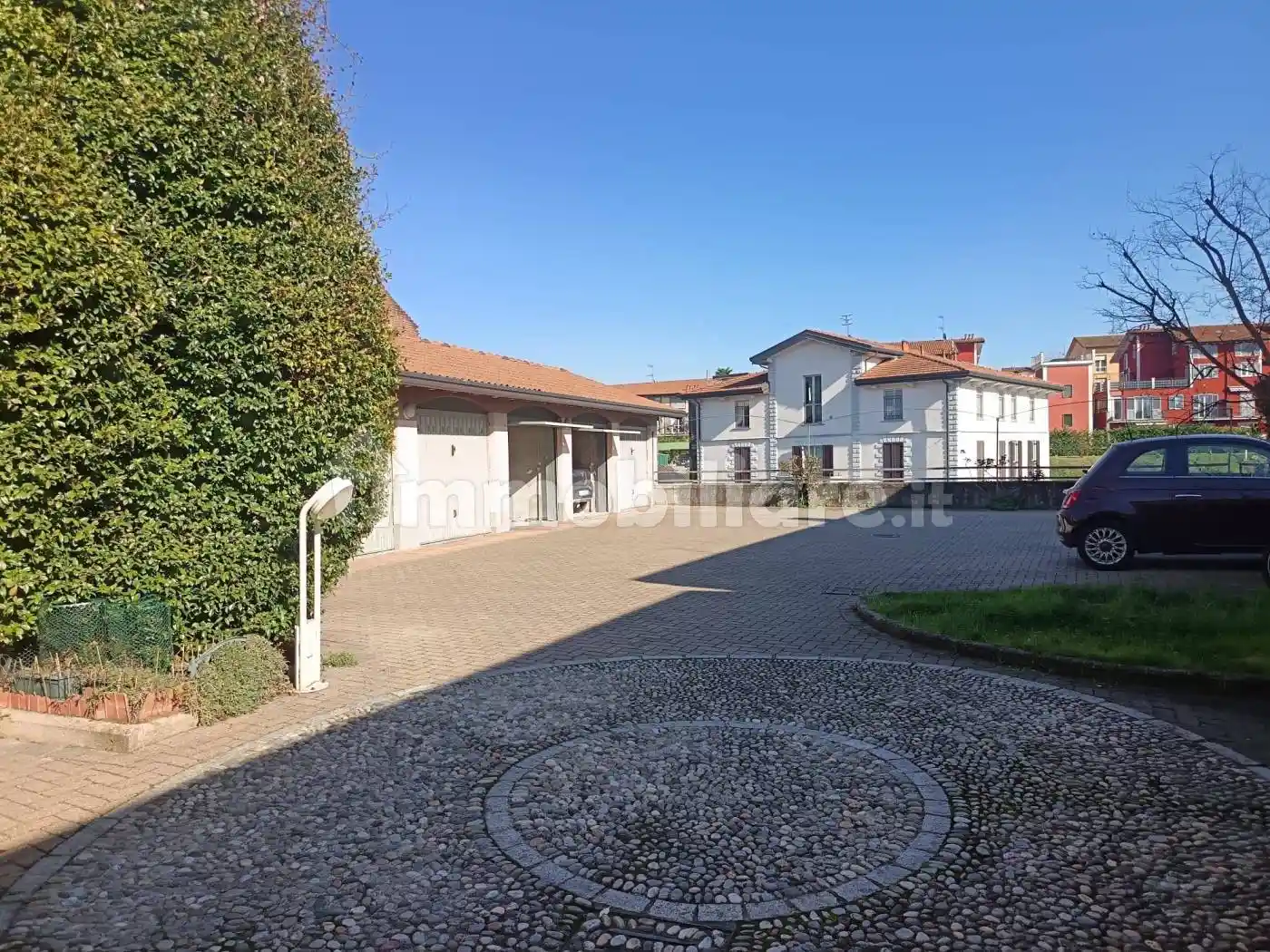Appartamento in vendita a Malnate