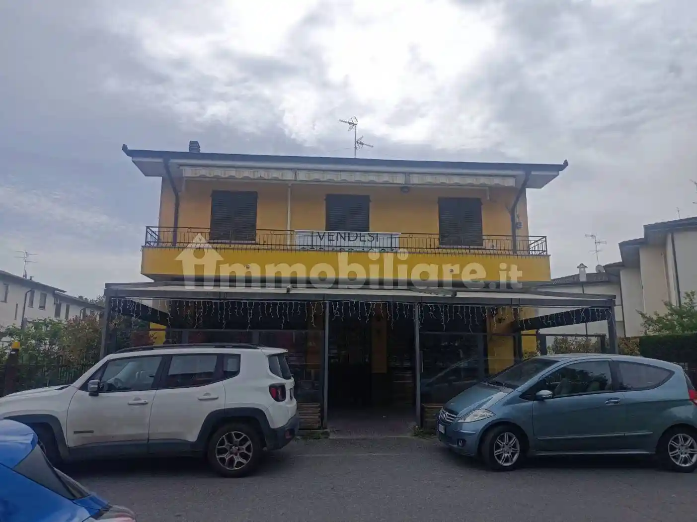 Palazzo - Edificio in vendita a Lodi