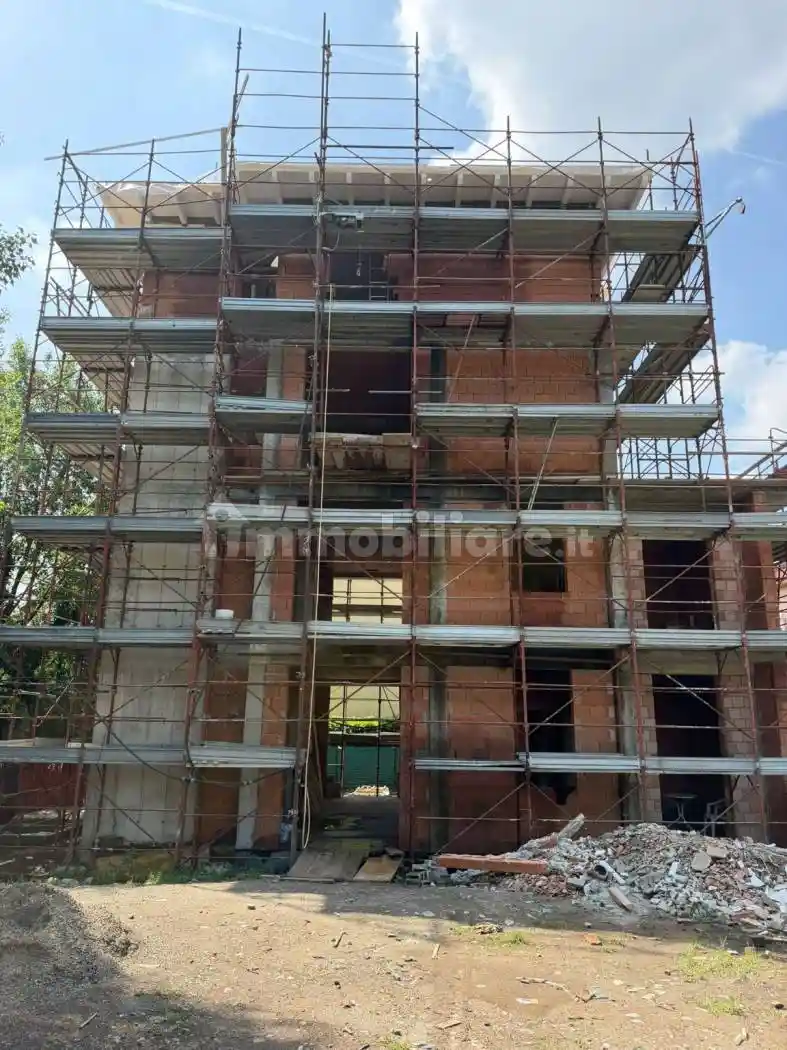 Appartamento in vendita a Monza