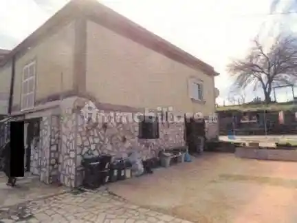 Villa in vendita a Nettuno