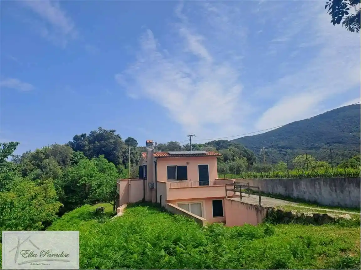 Villa in vendita a Marciana