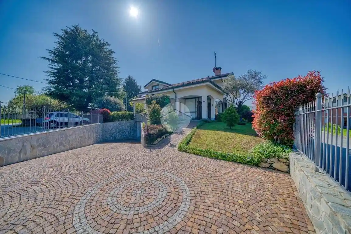 Villa in vendita a Giaveno