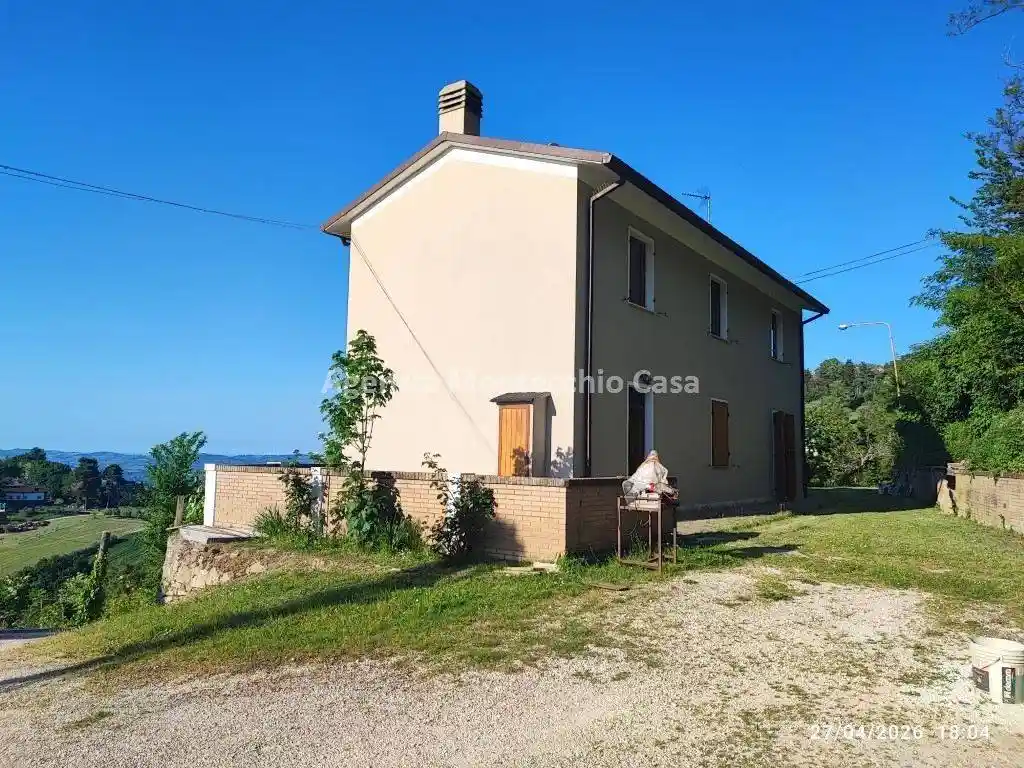 Rustico - Casale in vendita a Pesaro