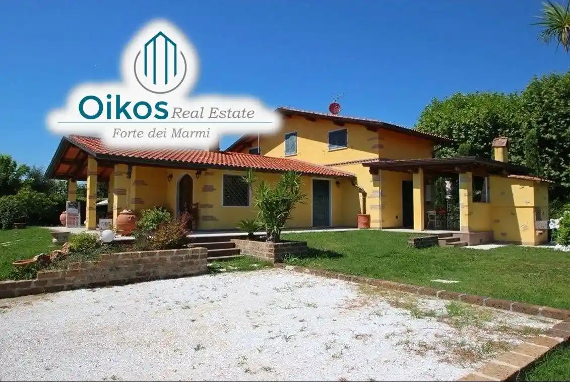 Villa in affitto a Pietrasanta