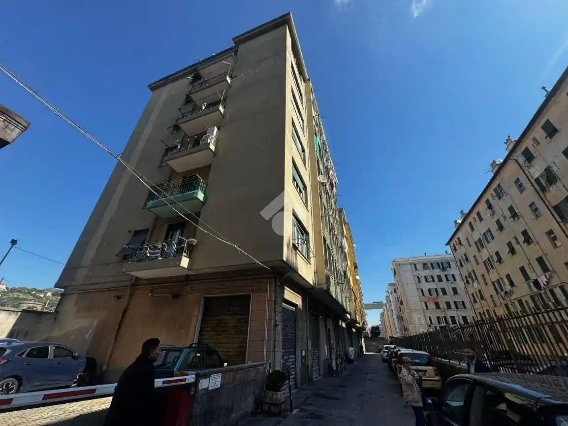 Appartamento in vendita a Genova