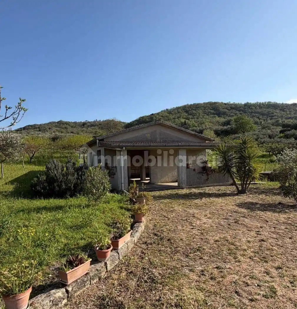 Villa in vendita a Bisacquino
