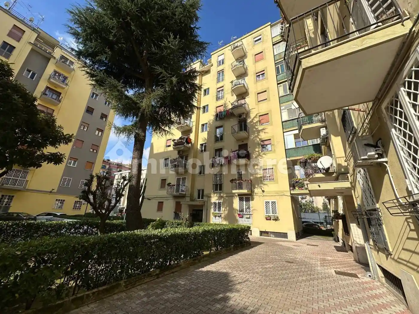 Appartamento in vendita a Napoli