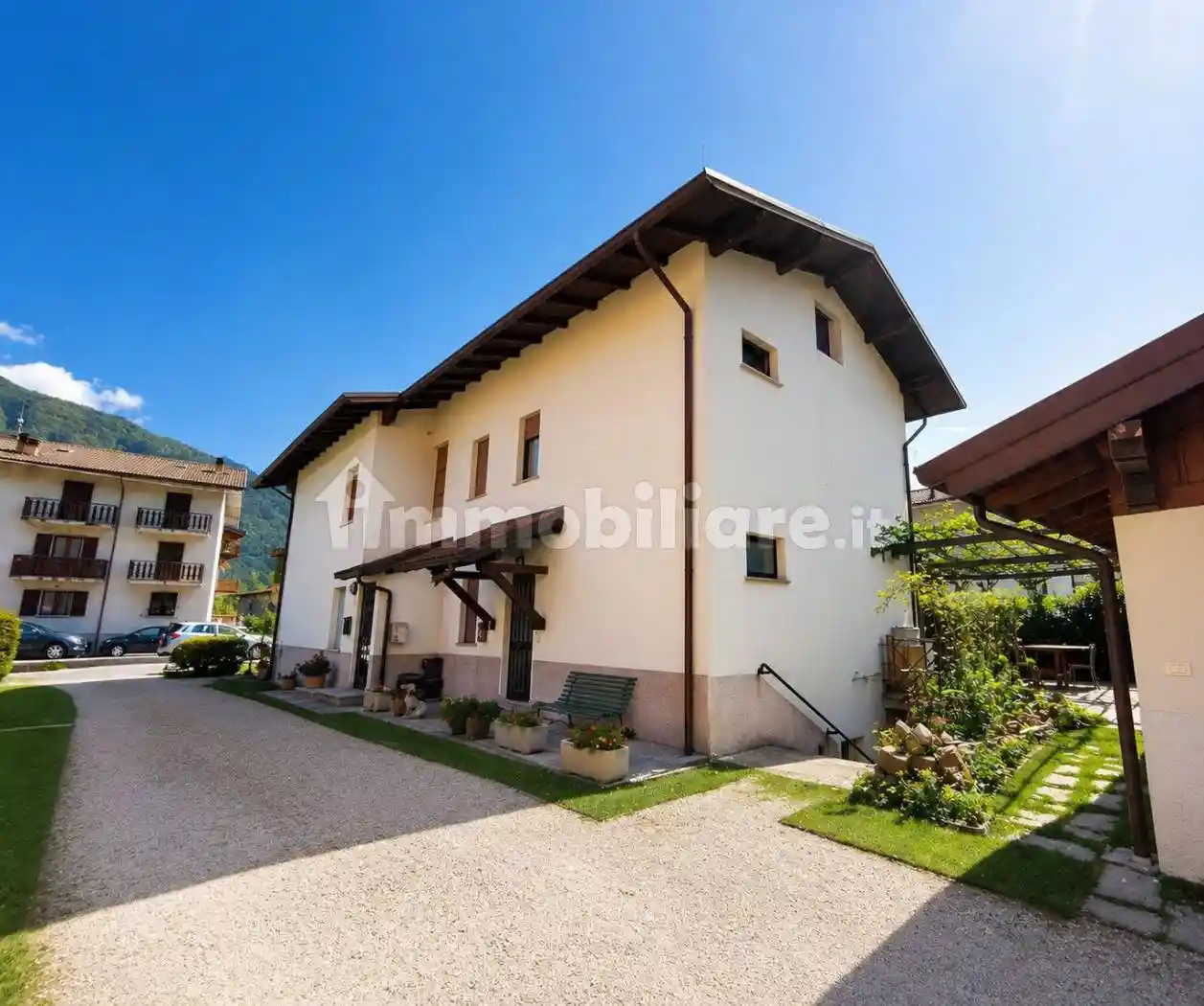 Villetta a schiera in vendita a Bagolino