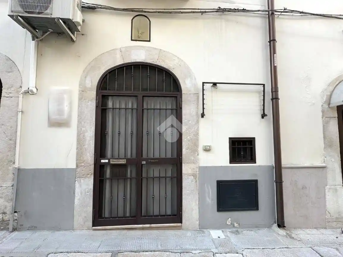 Casa indipendente in vendita a Canosa di Puglia