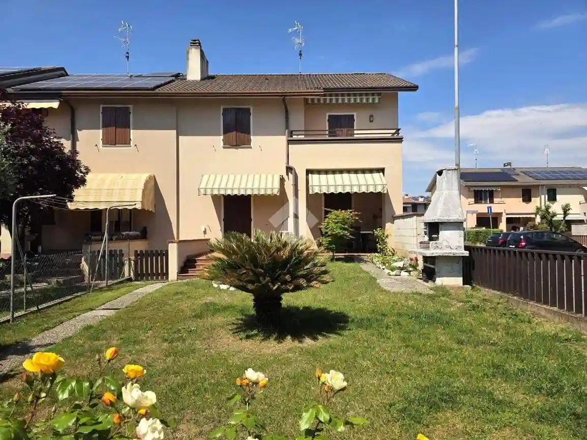 Villetta a schiera - foto 2