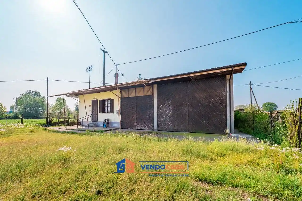 Rustico - Casale in vendita a Savigliano