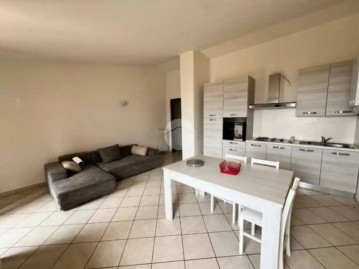 Appartamento in vendita a Adrara San Rocco