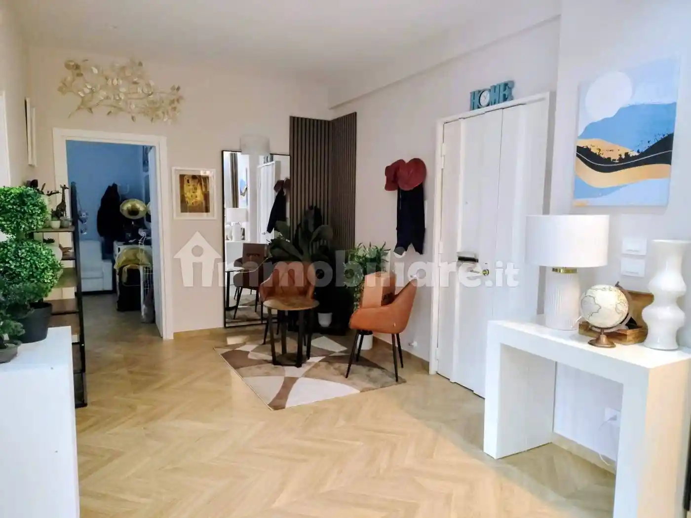 Appartamento in vendita a Napoli