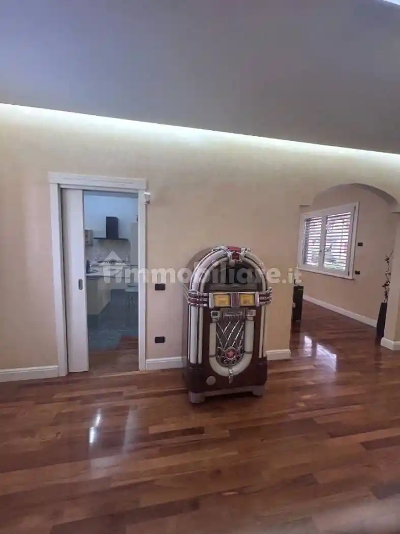 Villa in vendita a Suzzara