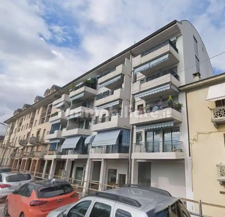 Appartamento in vendita a Verbania
