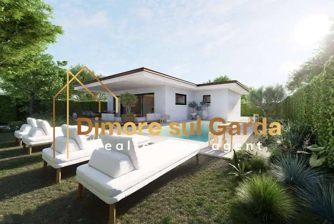 Villa in vendita a Manerba del Garda